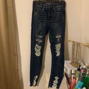 Distressed Dark Wash Hi-Rise Jeggings